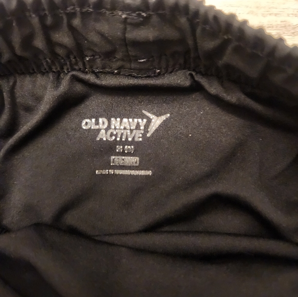 4 pairs  7/8 shorts - Picture 10 of 16